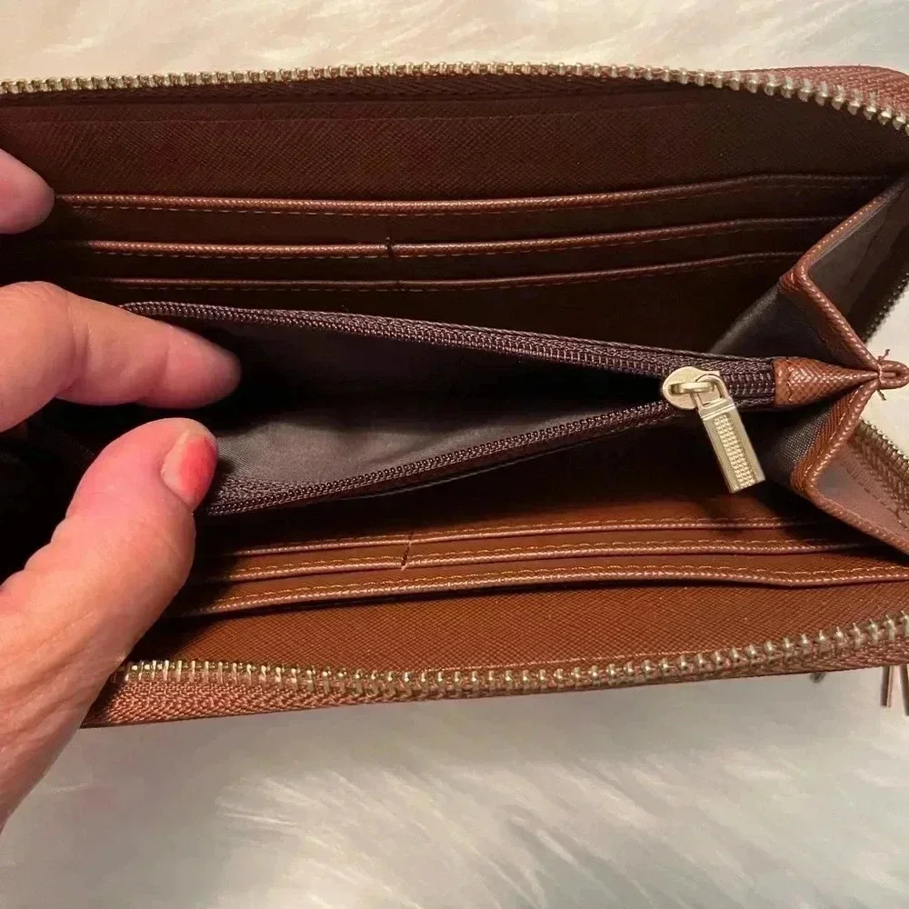 Wristlet/wallet